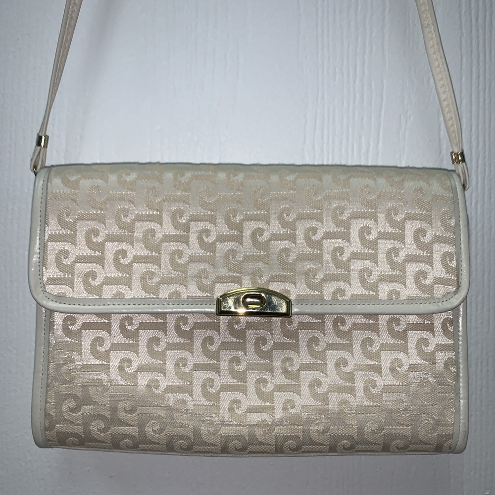 Pierre Cardin Signature Ivory‎ Monogram Crossbody Clutch Purse Vintage
